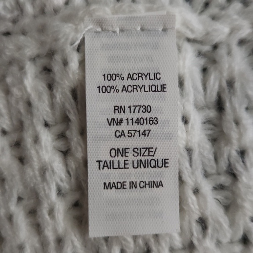 [Target] White Infinity Scarf - Picture 3 of 4